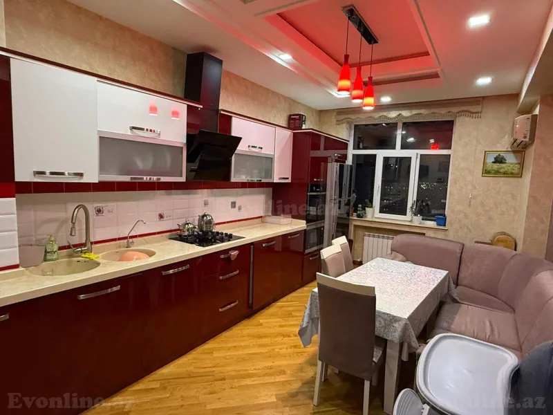 Satılır 4 otaqlı Mənzil Yeni tikili 156 m² Qara Qarayev m. - şəkil 9