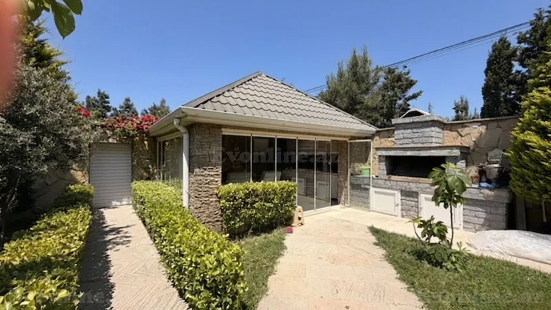 4 otaqlı Həyət evi 150 m² Şüvəlan Kirayə verilir