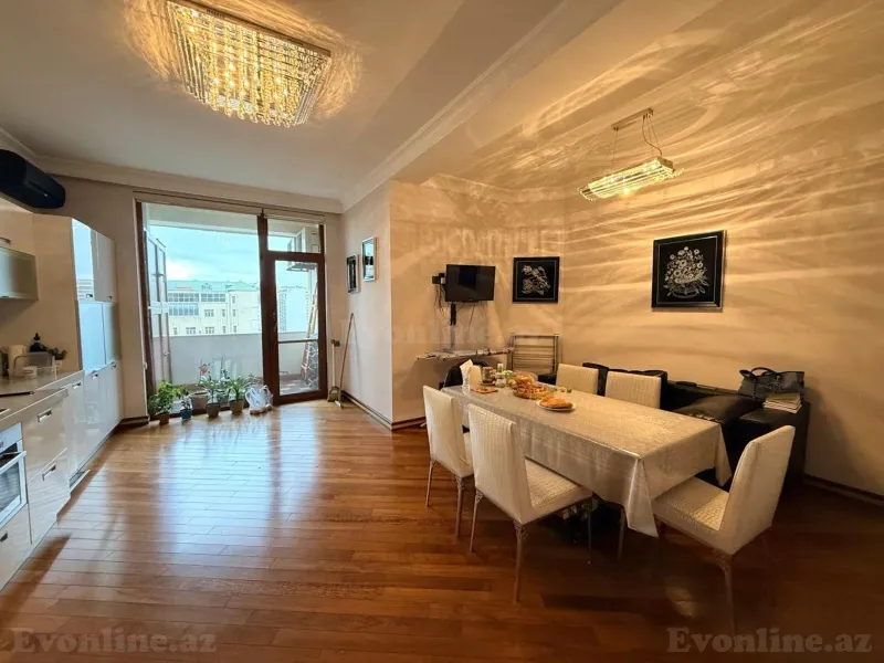 Satılır 4 otaqlı Mənzil Yeni tikili 220 m² 28 May m. - şəkil 16