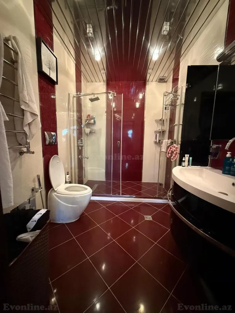 Satılır 4 otaqlı Mənzil Yeni tikili 220 m² 28 May m. - şəkil 19