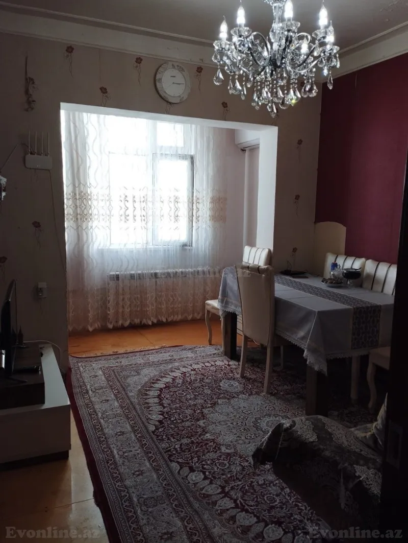 Satılır 2 otaqlı Mənzil Köhnə tikili 50 m² Xırdalan