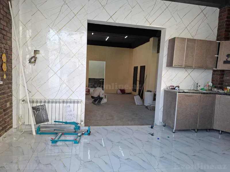Kirayə verilir Ofis 100 m² Binəqədi r.