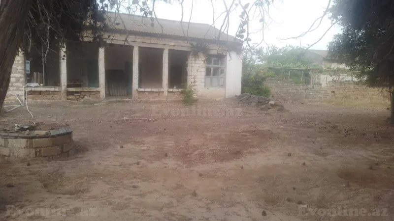 4 otaqlı Həyət evi 100 m² Buzovna Satılır