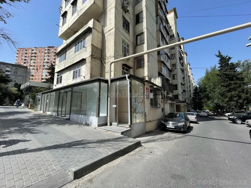 Satılır Obyekt 20 m² Xətai r.
