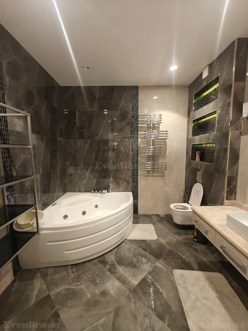 Satılır 3 otaqlı Mənzil Yeni tikili 178 m² 20 Yanvar m. - şəkil 22