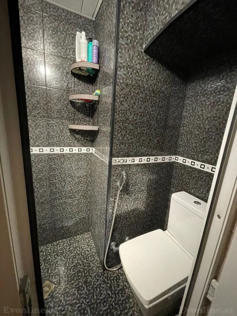 Kirayə verilir 2 otaqlı Mənzil Köhnə tikili 40 m² Səbail r. - şəkil 9