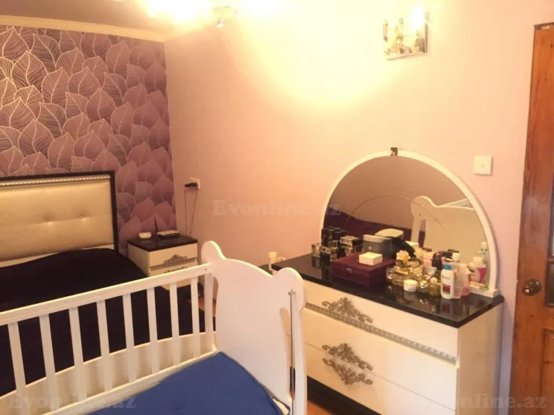Satılır 2 otaqlı Mənzil Köhnə tikili 55 m² Elmlər Akademiyası m. - şəkil 3