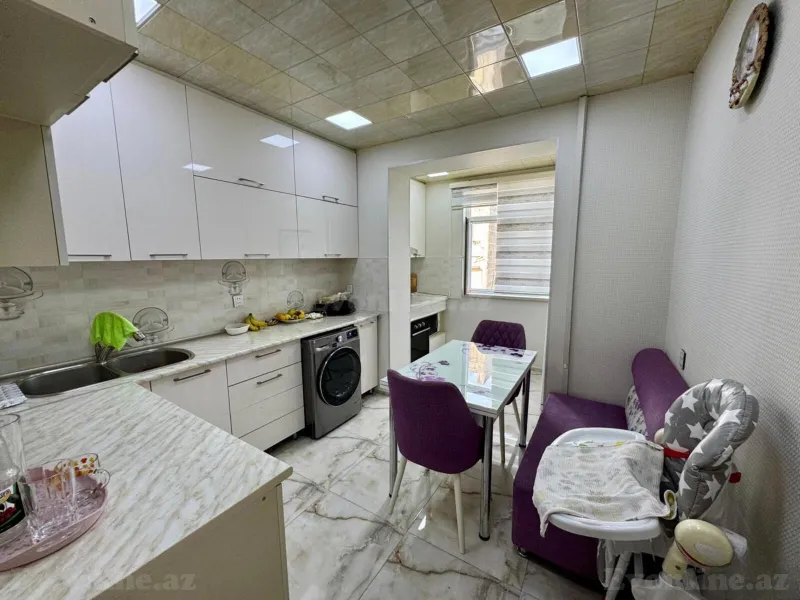 Satılır 5 otaqlı Mənzil Köhnə tikili 110 m² Yeni Günəşli - şəkil 2
