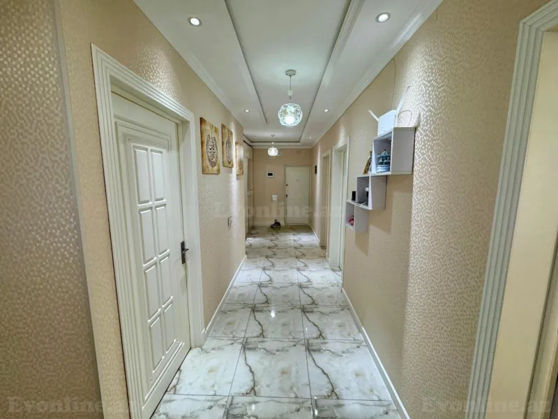 Satılır 5 otaqlı Mənzil Köhnə tikili 110 m² Yeni Günəşli - şəkil 3