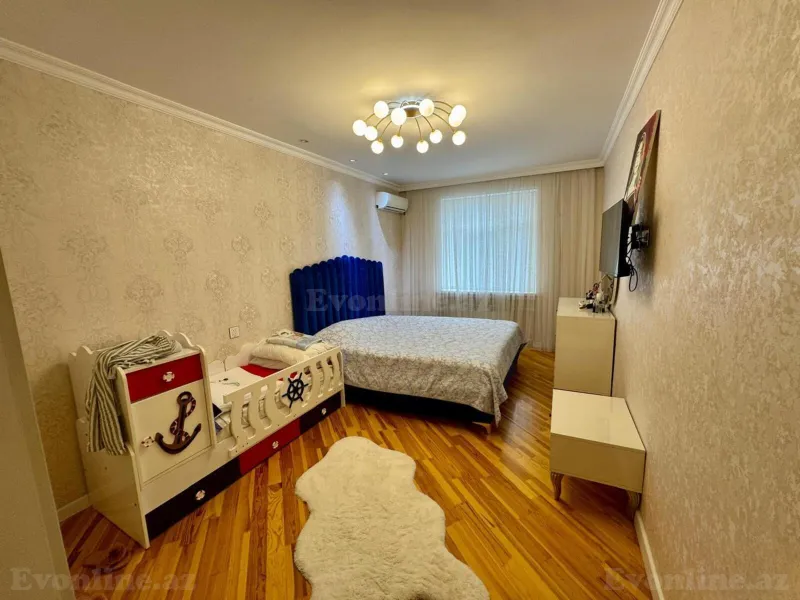 Satılır 5 otaqlı Mənzil Köhnə tikili 110 m² Yeni Günəşli - şəkil 8