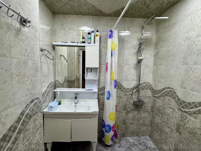 Satılır 5 otaqlı Mənzil Köhnə tikili 110 m² Yeni Günəşli - şəkil 17