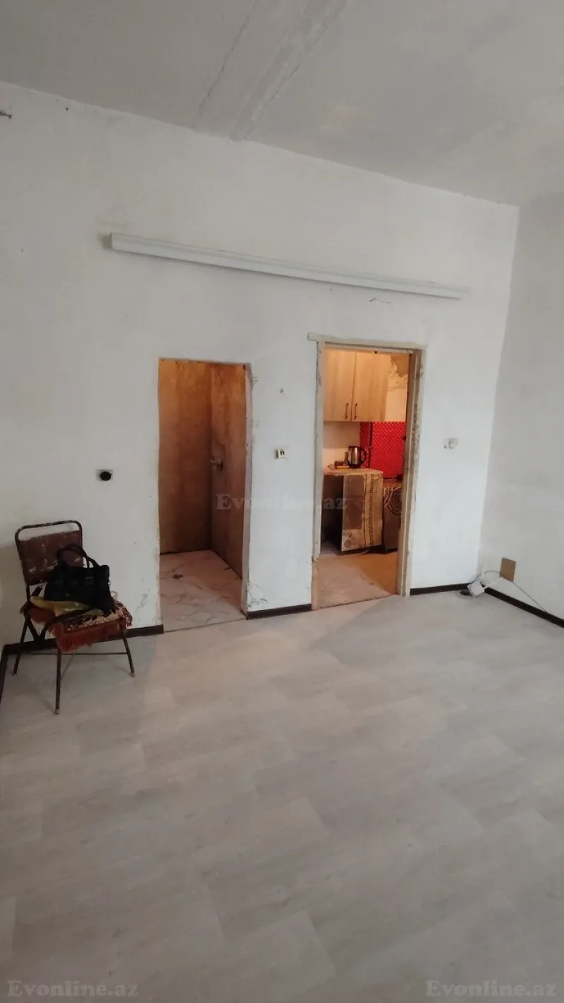 Satılır 1 otaqlı Mənzil Köhnə tikili 35 m² Sabunçu