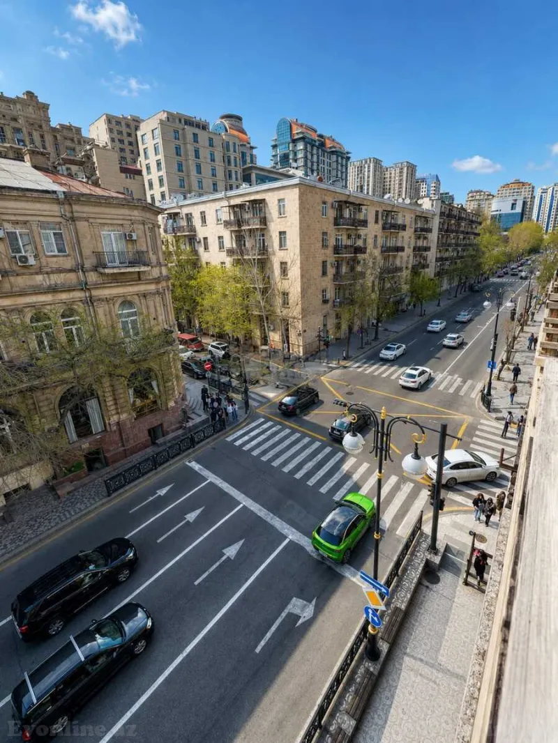 Satılır 2 otaqlı Mənzil Köhnə tikili 61 m² 28 May m. - şəkil 5