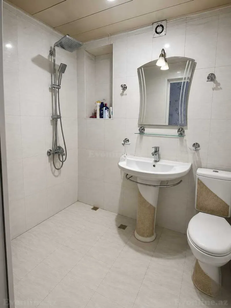 Satılır 2 otaqlı Mənzil Köhnə tikili 61 m² 28 May m. - şəkil 16