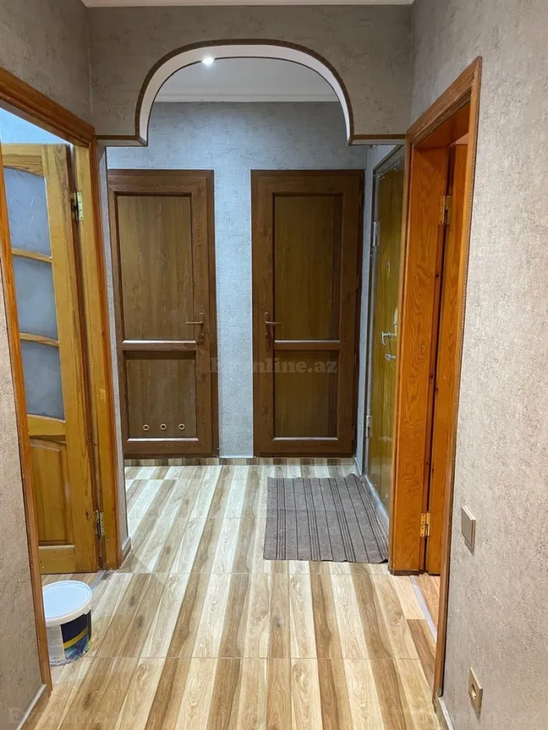 Kirayə verilir 3 otaqlı Mənzil Köhnə tikili 60 m² Bakıxanov - şəkil 13