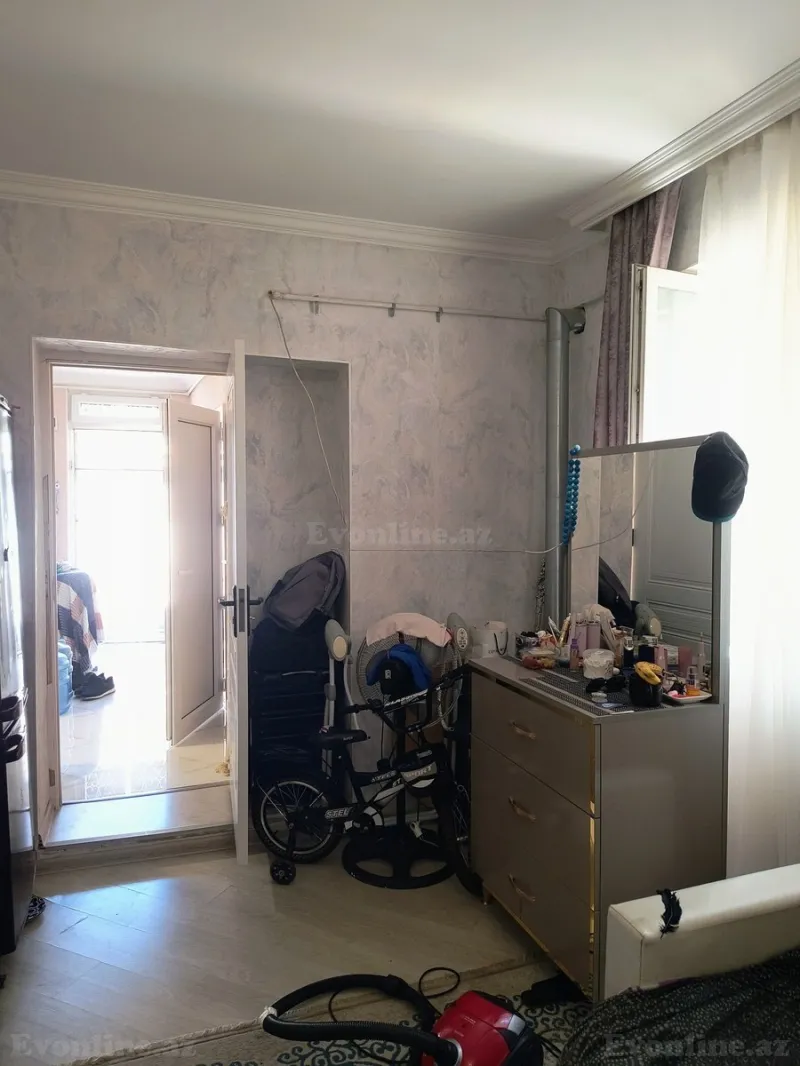Satılır 4 otaqlı Həyət evi 200 m² Yeni Yasamal - şəkil 8