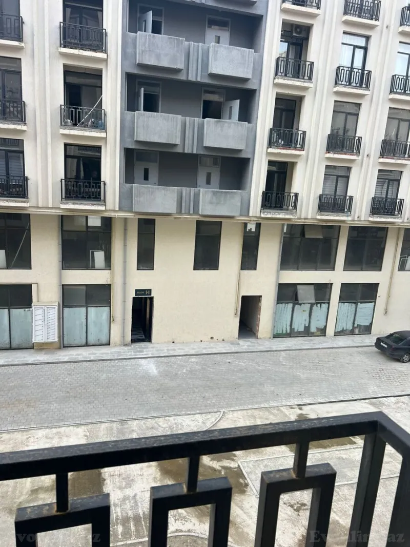 Satılır 4 otaqlı Mənzil Yeni tikili 231.6 m² Azadlıq pr. - şəkil 8