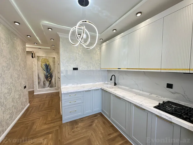 Satılır 3 otaqlı Mənzil Köhnə tikili 80 m² Əhmədli m. - şəkil 2