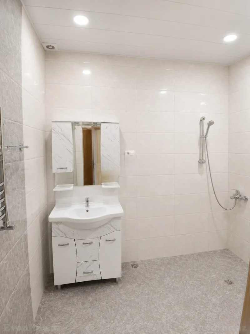 Kirayə verilir 3 otaqlı Mənzil Yeni tikili 130 m² Nəsimi m. - şəkil 8