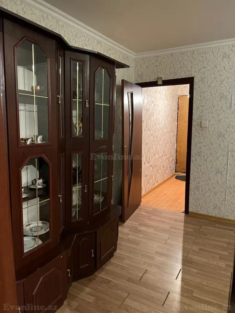 Kirayə verilir 2 otaqlı Mənzil Köhnə tikili 60 m² Qara Qarayev m. - şəkil 4