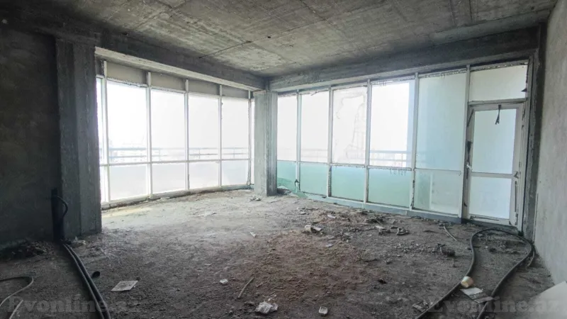 Satılır 4 otaqlı Mənzil Yeni tikili 255 m² 28 May m. - şəkil 2