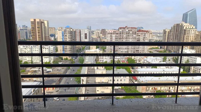 Satılır 4 otaqlı Mənzil Yeni tikili 255 m² 28 May m. - şəkil 10