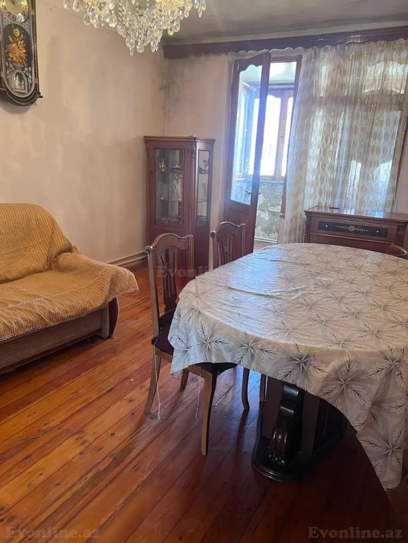 Kirayə verilir 3 otaqlı Mənzil Köhnə tikili 65 m² Nizami r. - şəkil 2