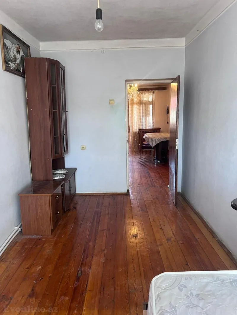 Kirayə verilir 3 otaqlı Mənzil Köhnə tikili 65 m² Nizami r. - şəkil 4