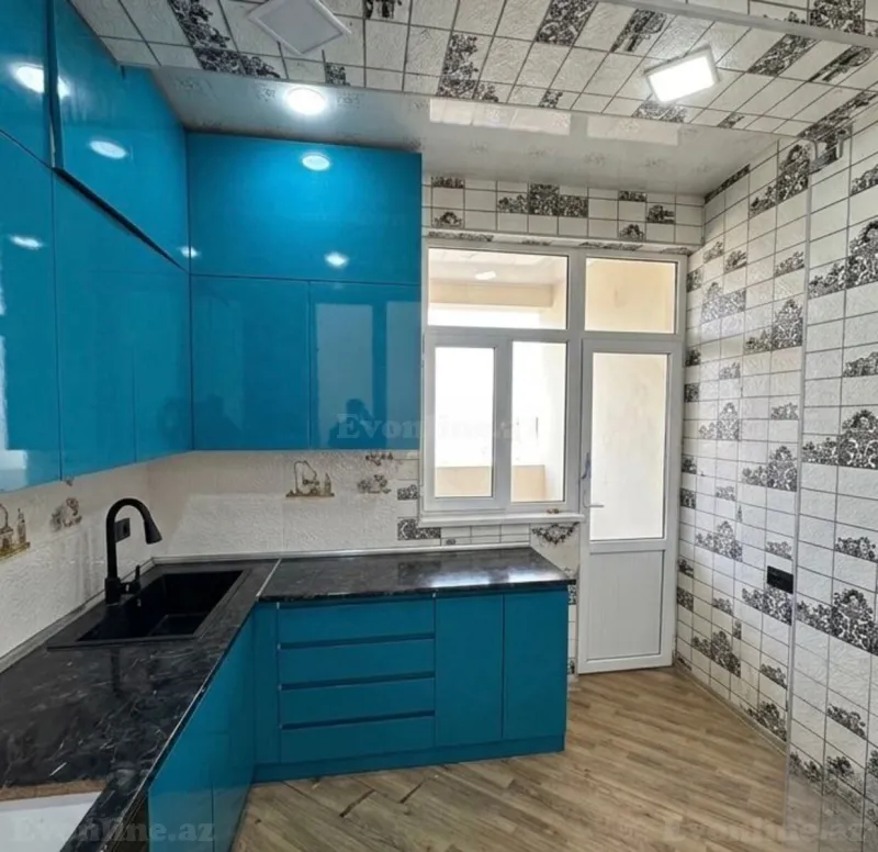 Satılır 2 otaqlı Mənzil Köhnə tikili 65 m² Suraxanı r. - şəkil 6