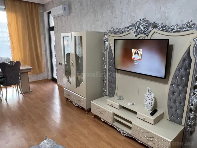 Kirayə verilir 2 otaqlı Mənzil Yeni tikili 86 m² Nərimanov r. - şəkil 8