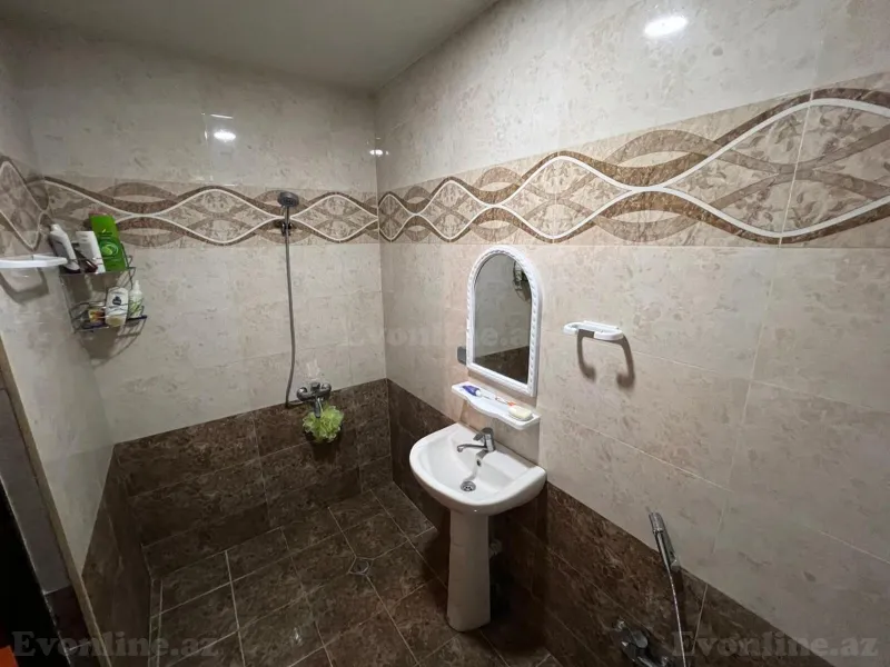 Kirayə verilir 2 otaqlı Mənzil Yeni tikili 86 m² Nərimanov r. - şəkil 16