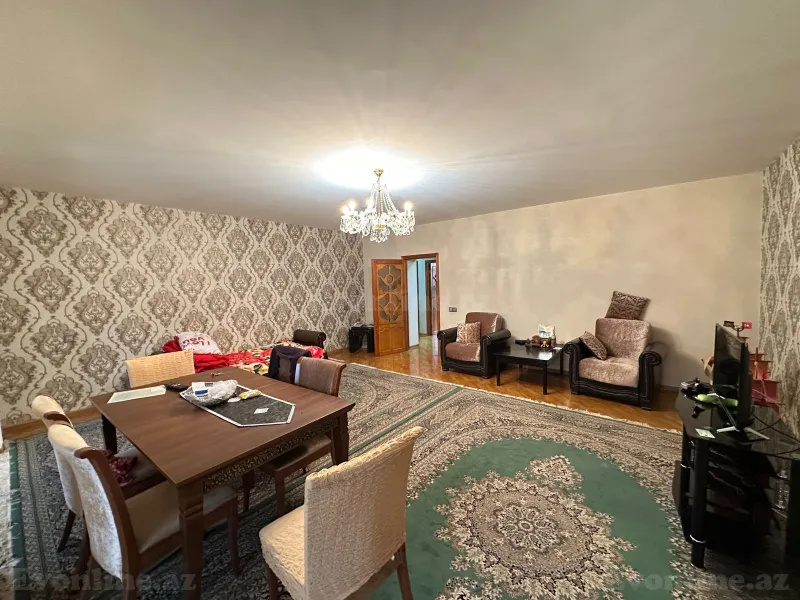 Satılır 4 otaqlı Mənzil Köhnə tikili 100 m² Nizami r. - şəkil 4