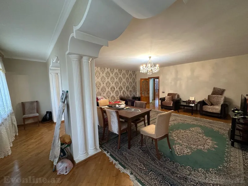 Satılır 4 otaqlı Mənzil Köhnə tikili 100 m² Nizami r. - şəkil 5