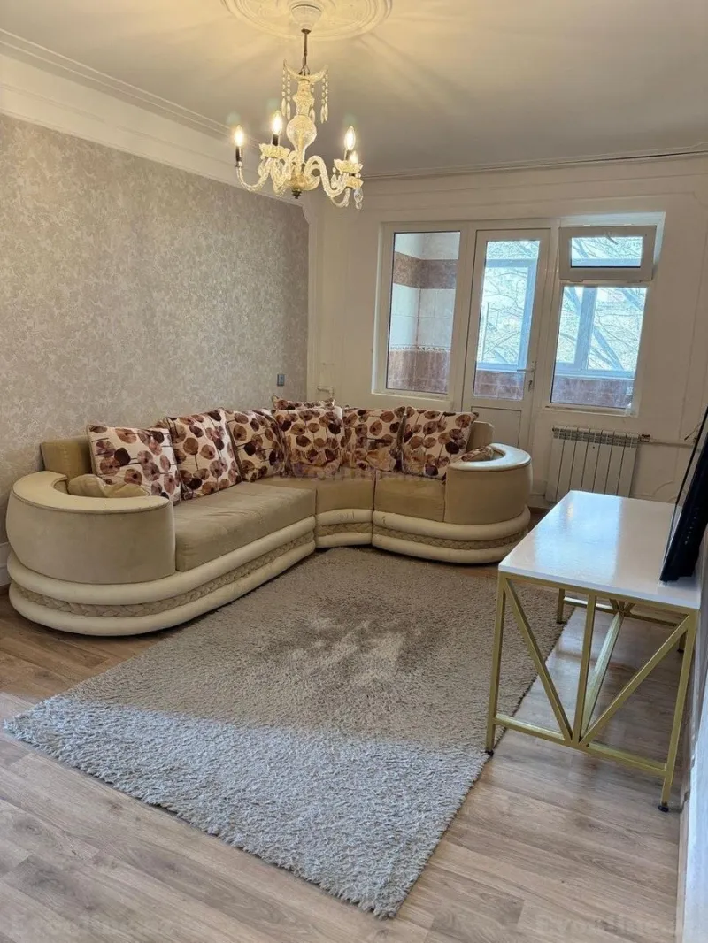 2 otaqlı Mənzil 45 m² Nizami r. Satılır