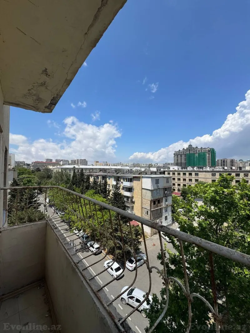Satılır 4 otaqlı Mənzil Köhnə tikili 120 m² Yasamal r. - şəkil 6