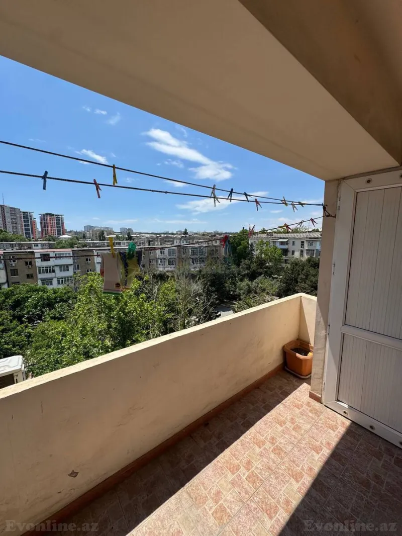 Satılır 4 otaqlı Mənzil Köhnə tikili 120 m² Yasamal r. - şəkil 10