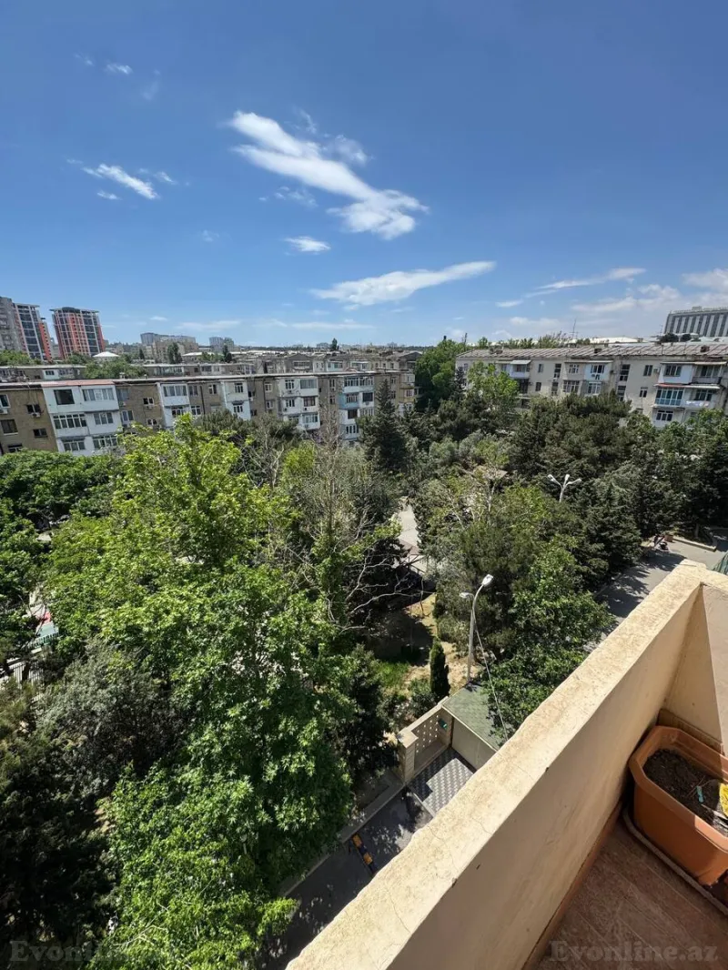 Satılır 4 otaqlı Mənzil Köhnə tikili 120 m² Yasamal r. - şəkil 12