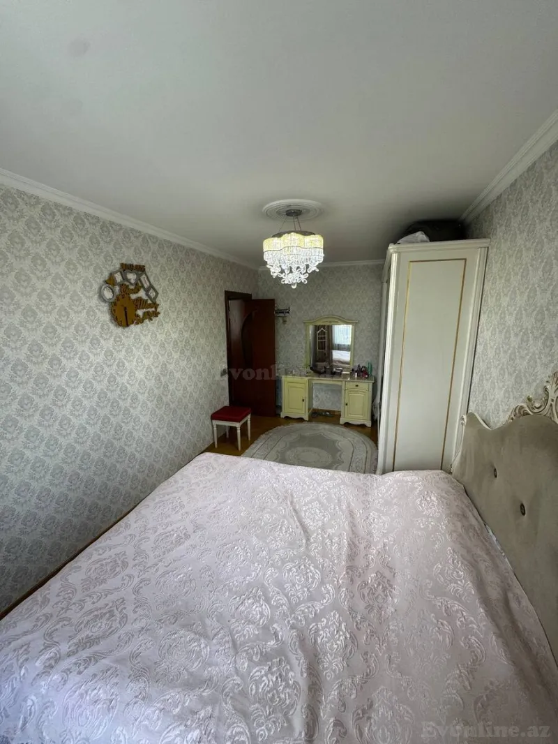 Satılır 4 otaqlı Mənzil Köhnə tikili 120 m² Yasamal r. - şəkil 16