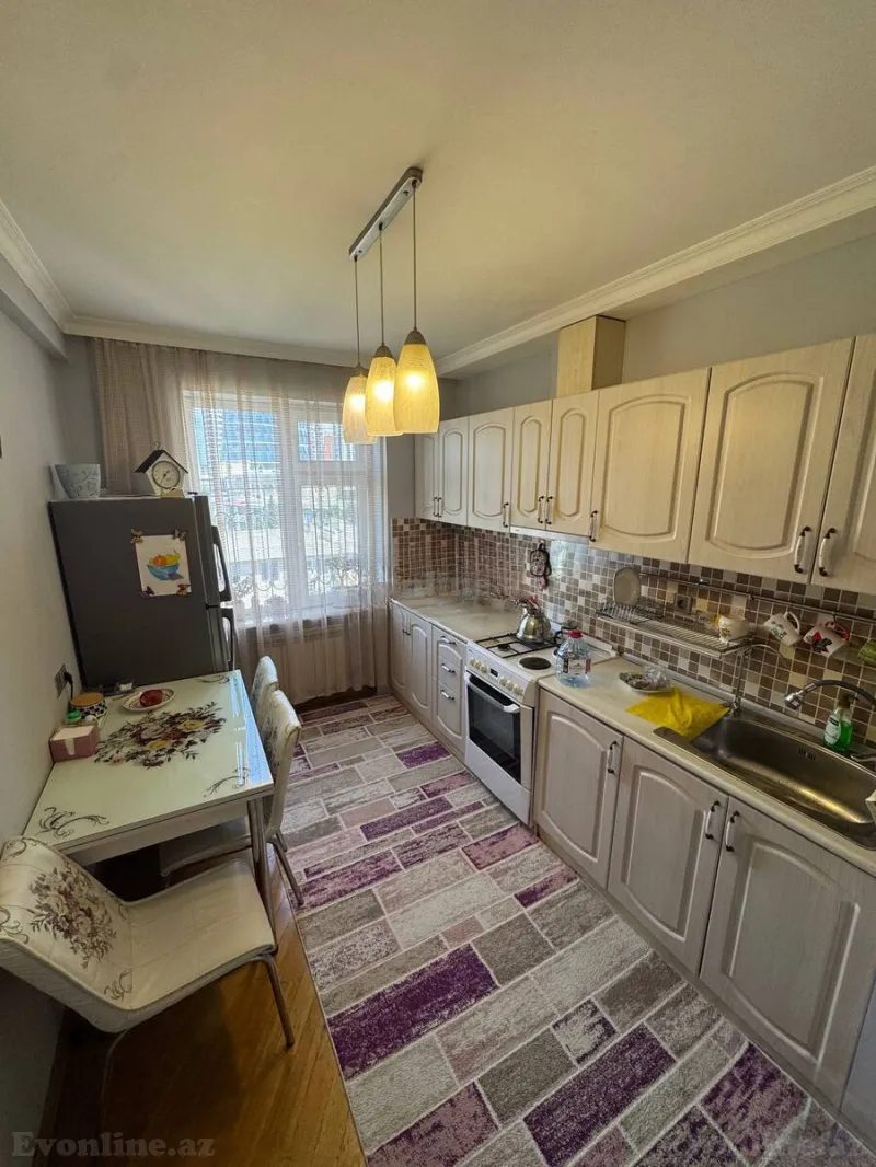 Satılır 4 otaqlı Mənzil Köhnə tikili 120 m² Yasamal r. - şəkil 17