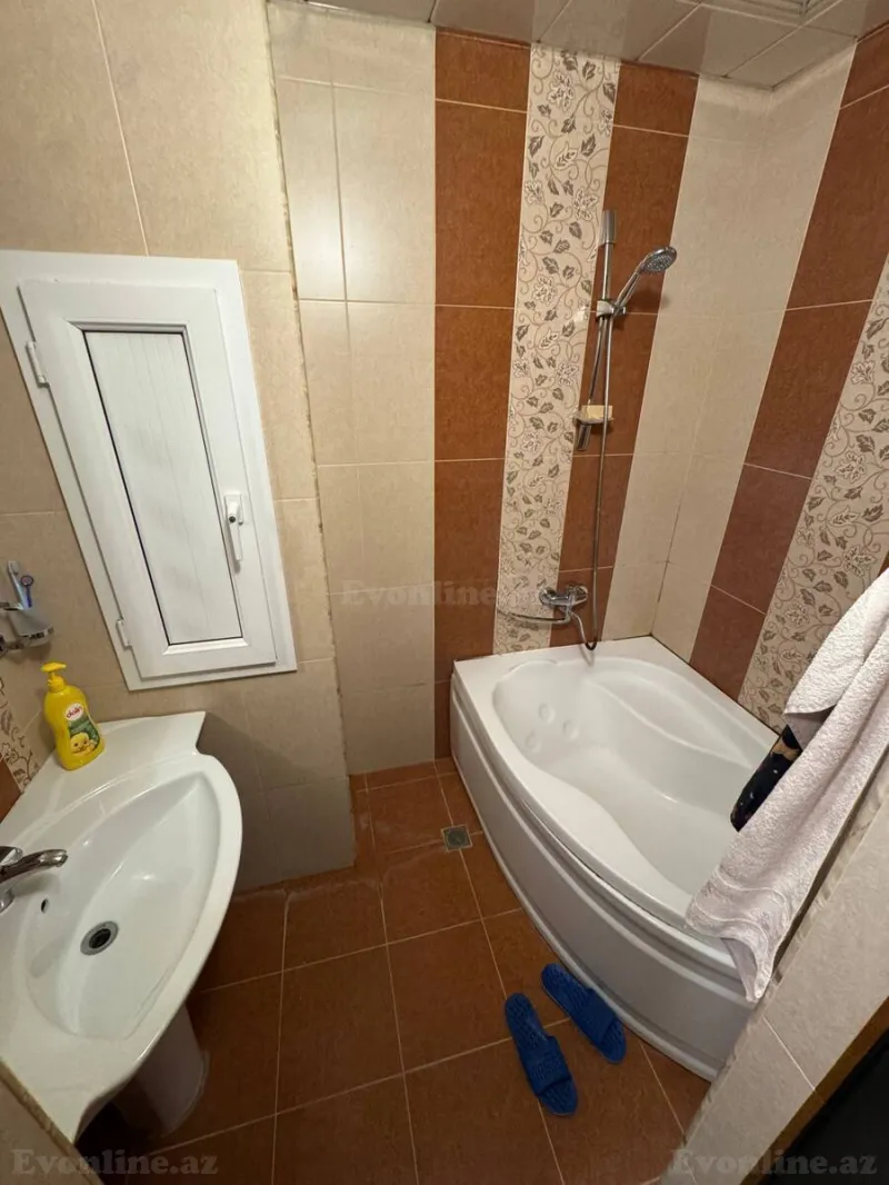 Satılır 4 otaqlı Mənzil Köhnə tikili 120 m² Yasamal r. - şəkil 21