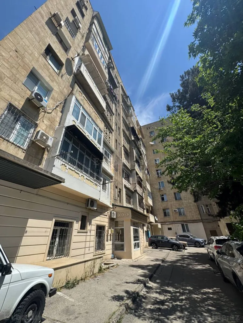 Satılır 4 otaqlı Mənzil Köhnə tikili 120 m² Yasamal r. - şəkil 26