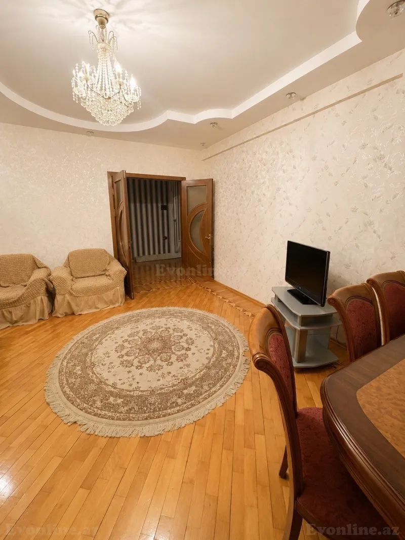Kirayə verilir 3 otaqlı Mənzil Yeni tikili 130 m² Nəsimi m. - şəkil 2