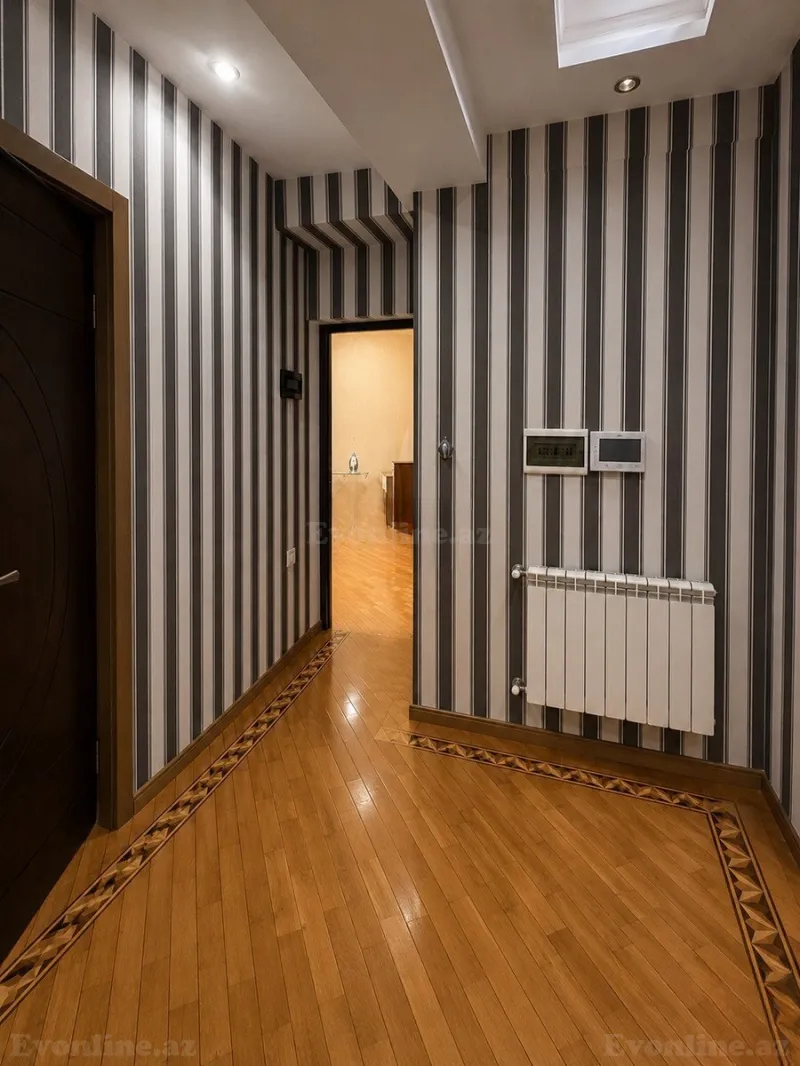 Kirayə verilir 3 otaqlı Mənzil Yeni tikili 130 m² Nəsimi m. - şəkil 5