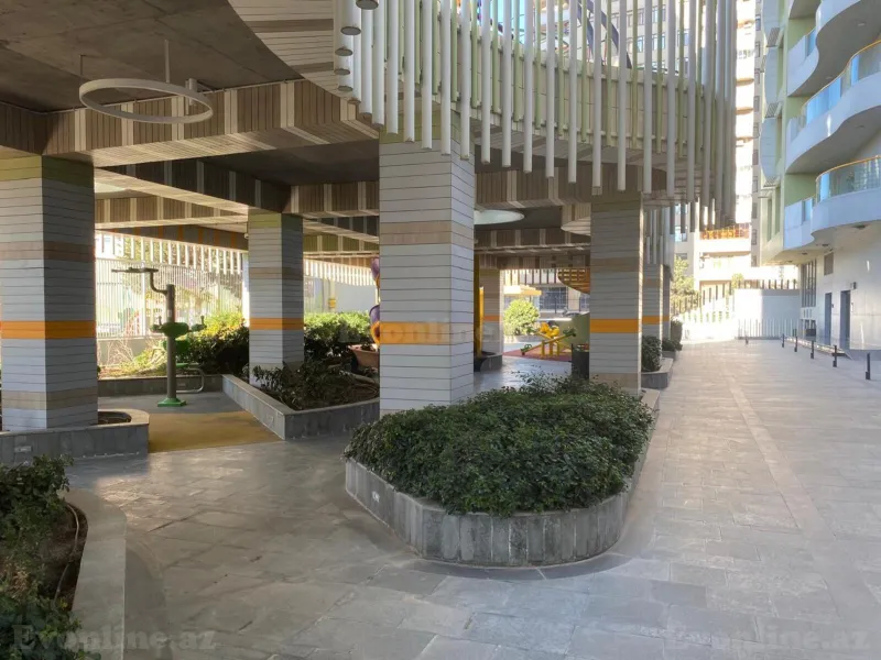 Satılır 3 otaqlı Mənzil Yeni tikili 194 m² Nəsimi r. - şəkil 2