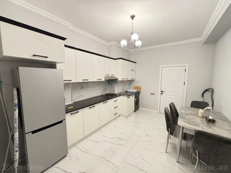 Kirayə verilir 2 otaqlı Mənzil Yeni tikili 70 m² Xətai m. - şəkil 3