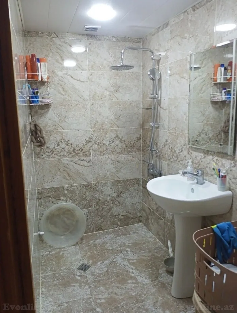 Satılır 3 otaqlı Mənzil Köhnə tikili 85 m² Həzi Aslanov m. - şəkil 3
