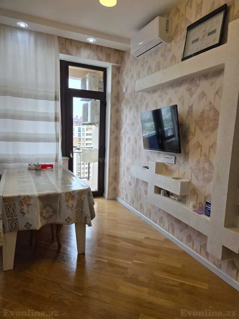 Satılır 2 otaqlı Mənzil Yeni tikili 62 m² Neftçilər m.
