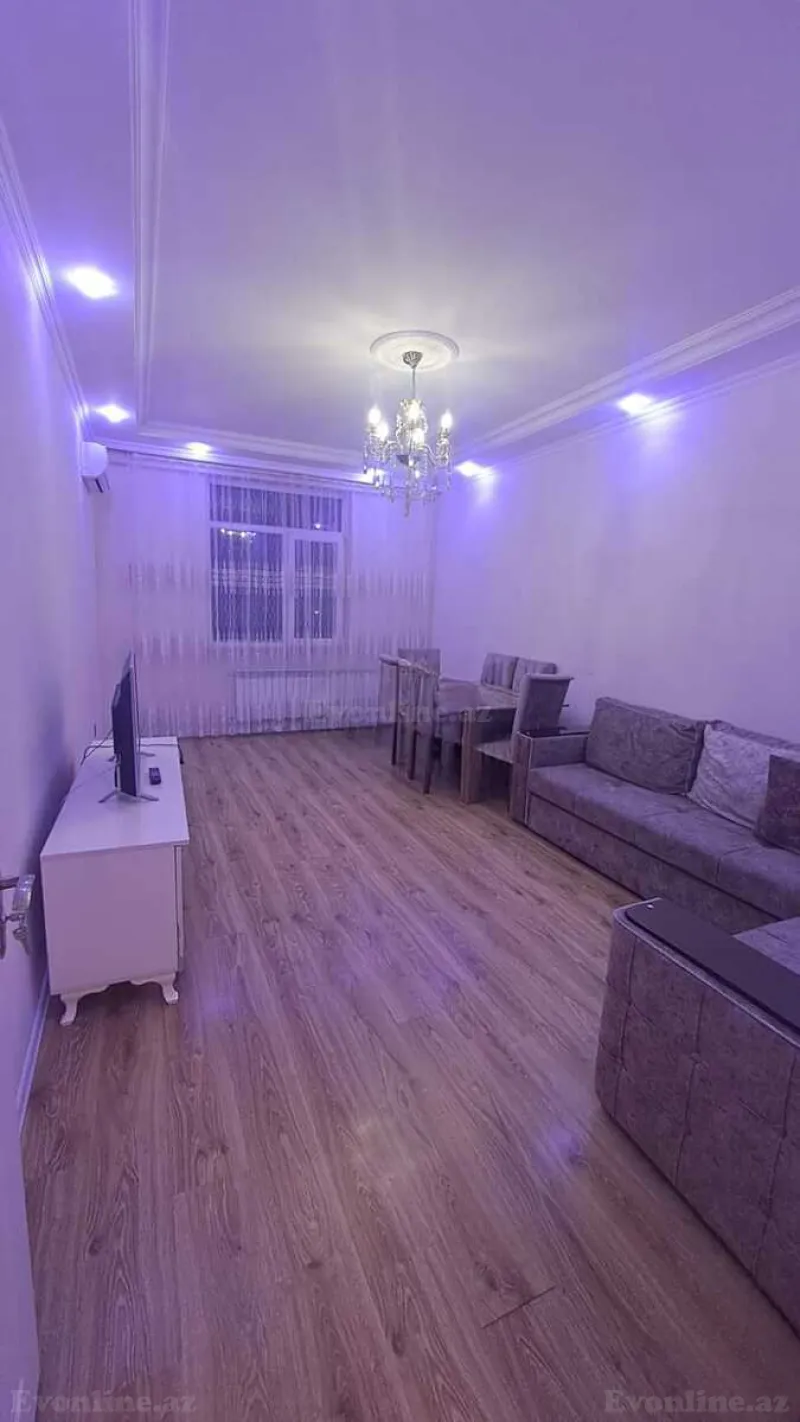 2 otaqlı Mənzil 64 m² Xətai r. Satılır