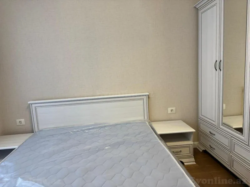 Kirayə verilir 2 otaqlı Mənzil Yeni tikili 50 m² İnşaatçılar m. - şəkil 11