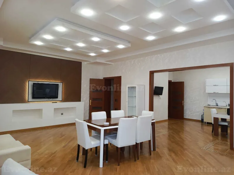 3 otaqlı Mənzil 165 m² Nəsimi r. Kirayə verilir